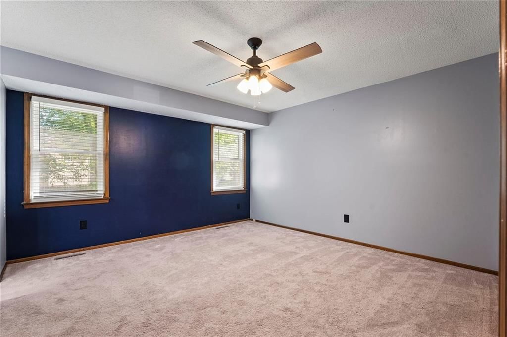 247 SE Brownfield Court — photo 18