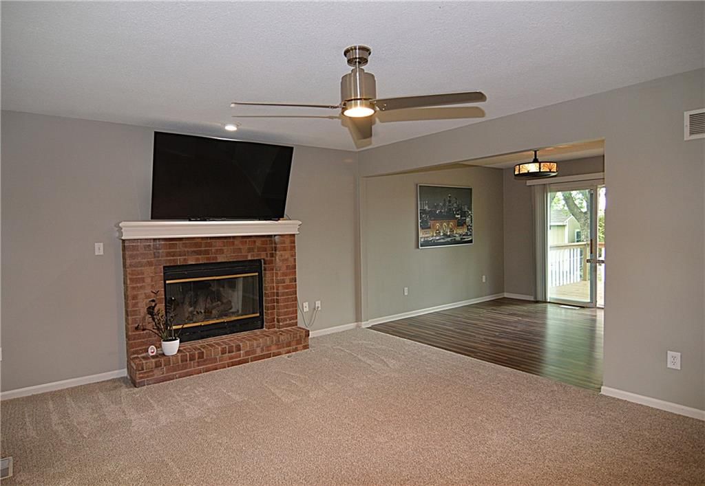 1748 NE Ridgeview Drive — photo 4