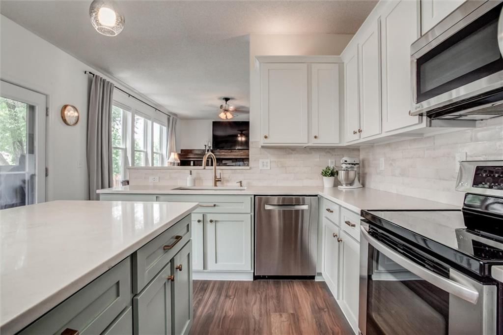 1849 W Cedar Street — photo 12