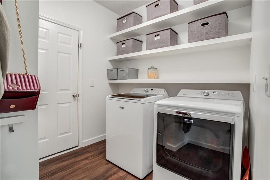 1849 W Cedar Street — photo 14