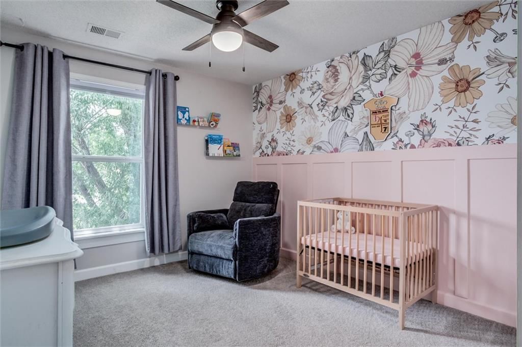 1849 W Cedar Street — photo 16