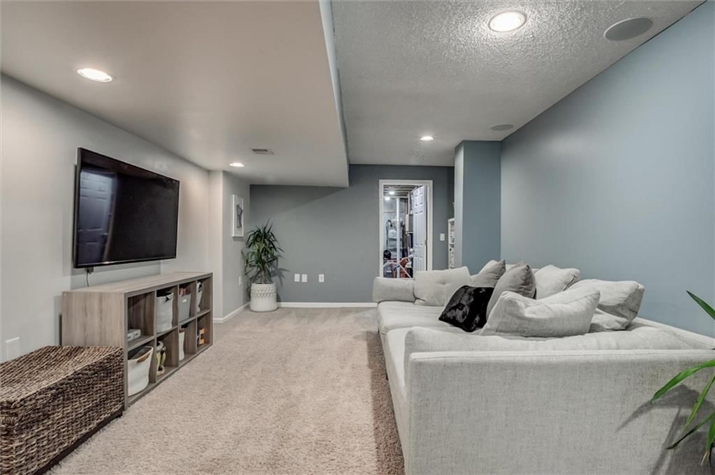 1849 W Cedar Street — photo 23