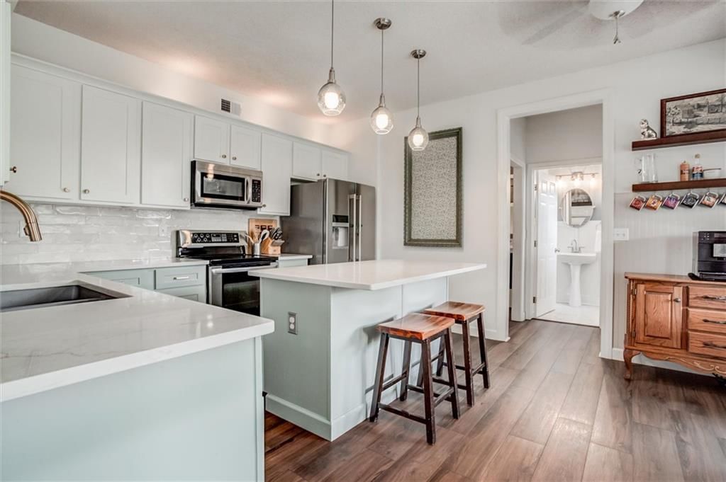1849 W Cedar Street — photo 10