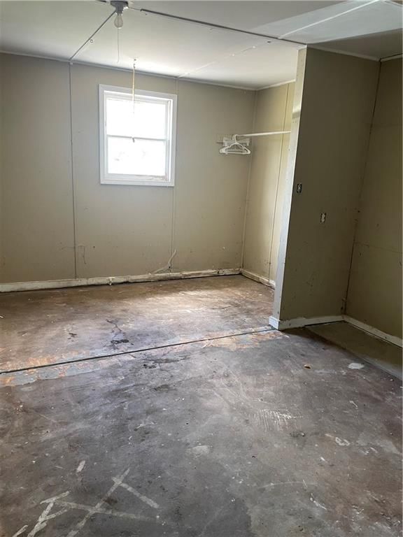 405 S Daviess Street — photo 11
