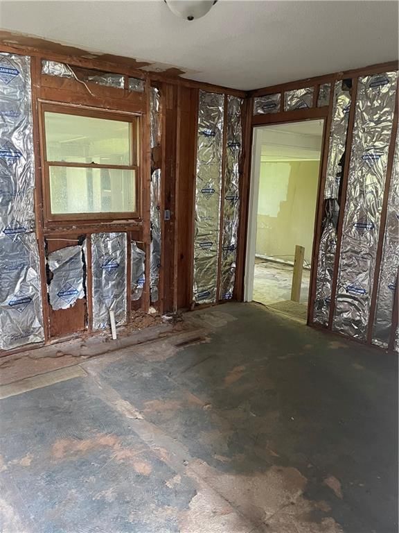 405 S Daviess Street — photo 8