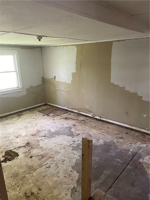 405 S Daviess Street — photo 10