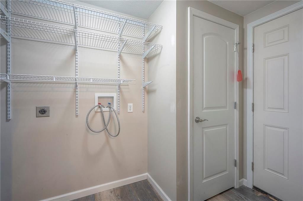 507 W 26th Street — photo 27