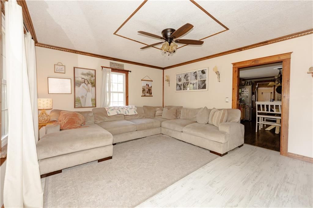 111 W Olive Street — photo 4