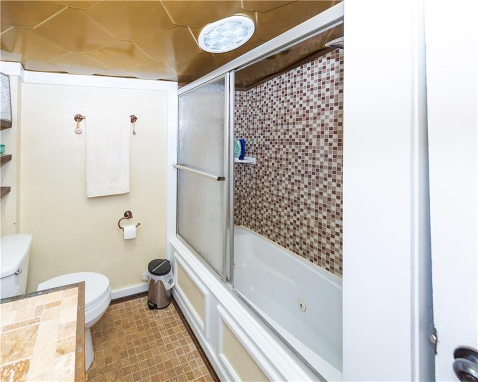 111 W Olive Street — photo 33
