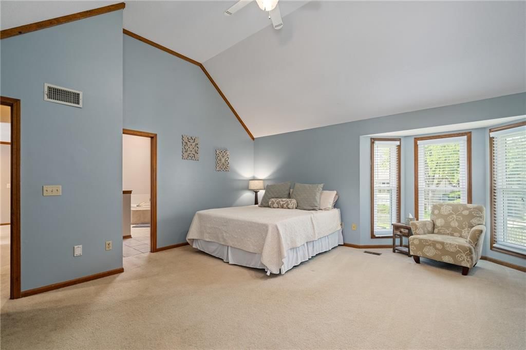 2023 NE Newport Court — photo 27