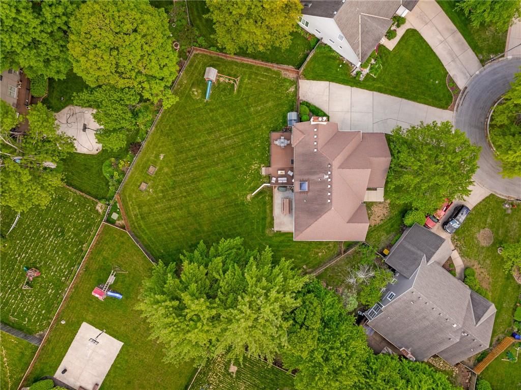 2023 NE Newport Court — photo 66