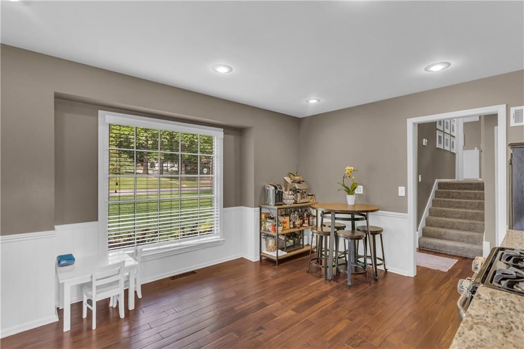 10001 Monrovia Street — photo 16