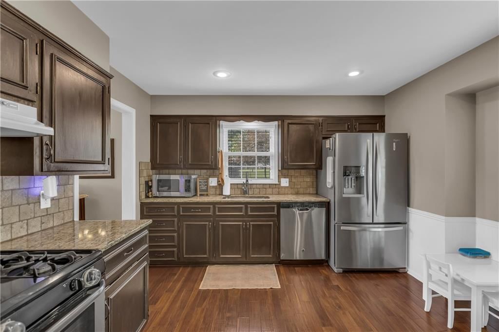 10001 Monrovia Street — photo 19