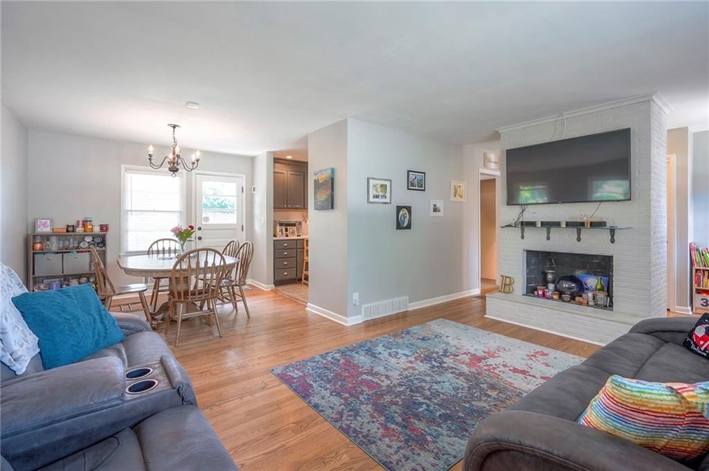 9516 Madison Avenue — photo 14