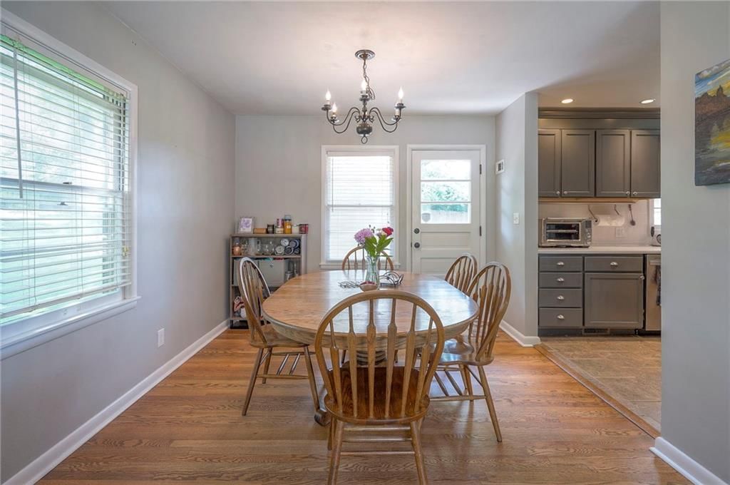 9516 Madison Avenue — photo 16