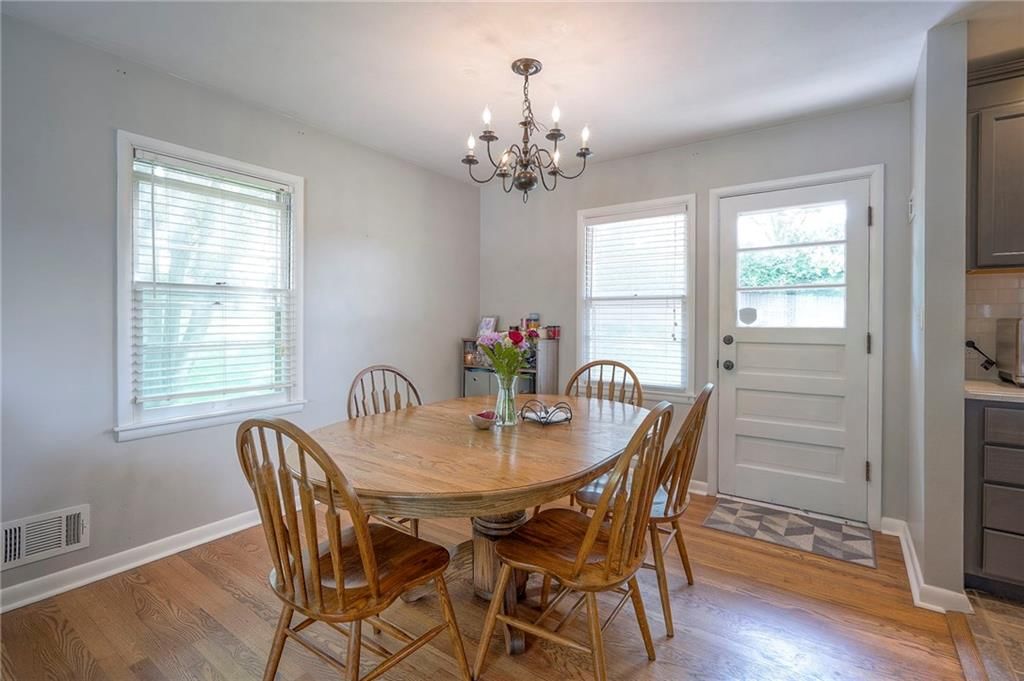 9516 Madison Avenue — photo 17