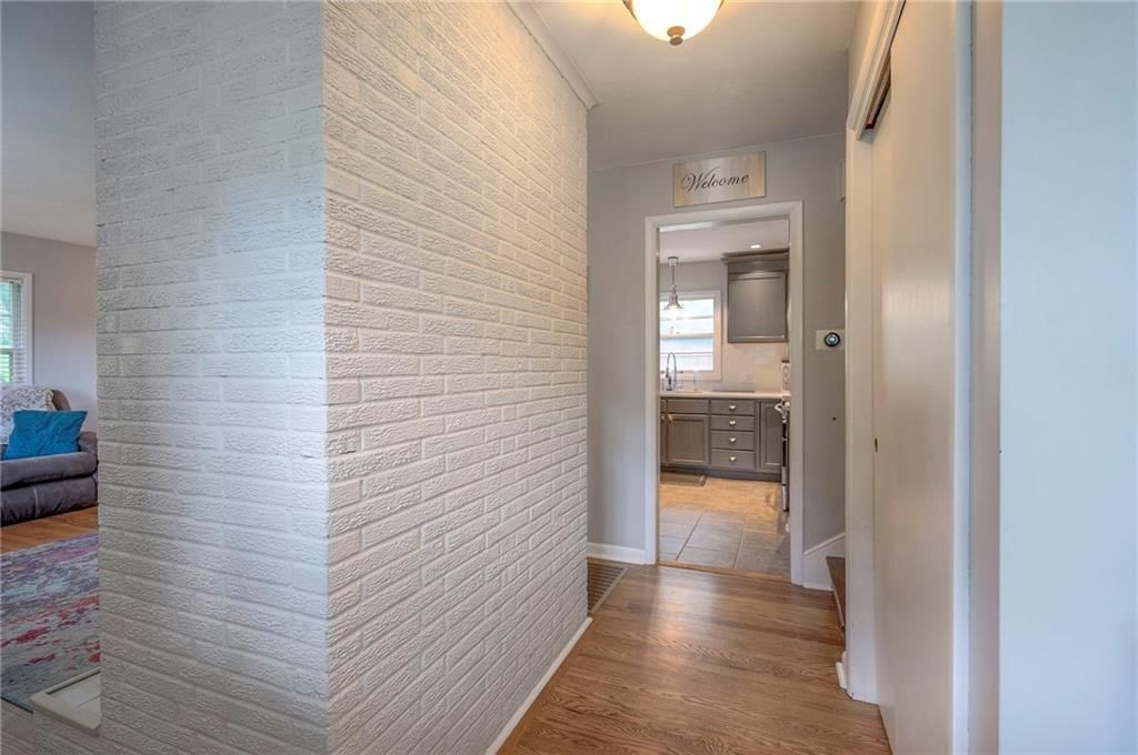 9516 Madison Avenue — photo 8