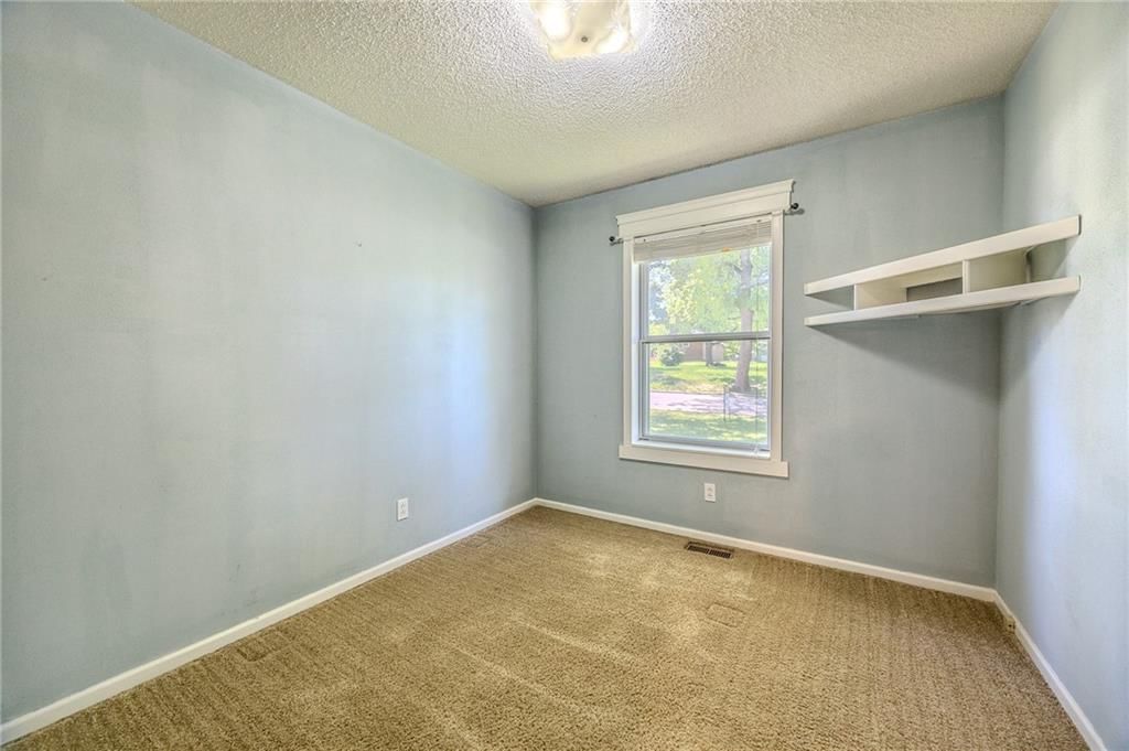 913 Walnut Street — photo 12