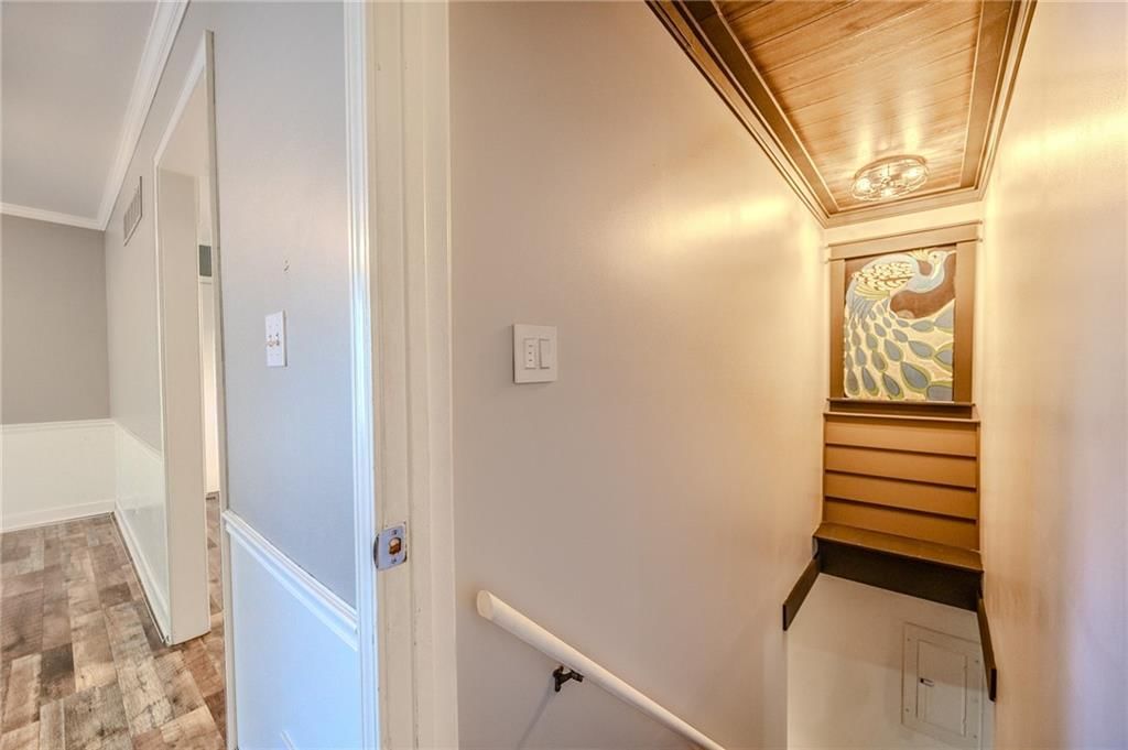 913 Walnut Street — photo 14