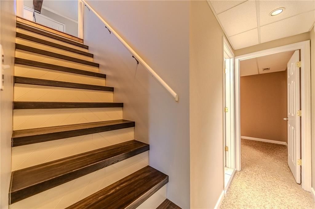 913 Walnut Street — photo 15