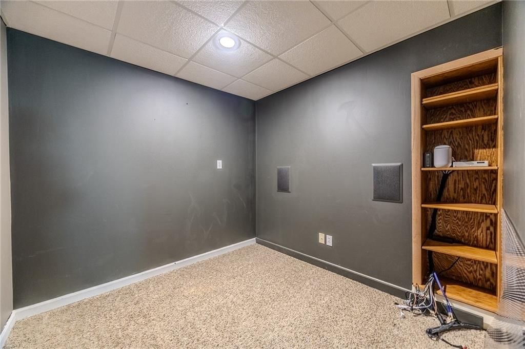 913 Walnut Street — photo 19