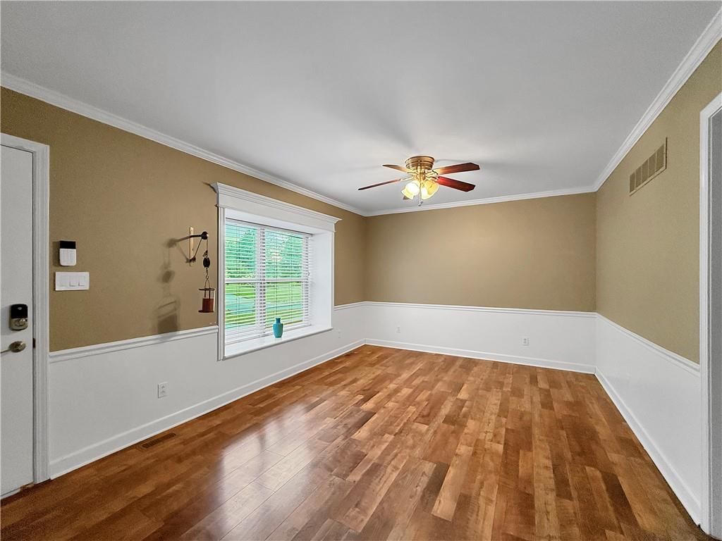 913 Walnut Street — photo 6