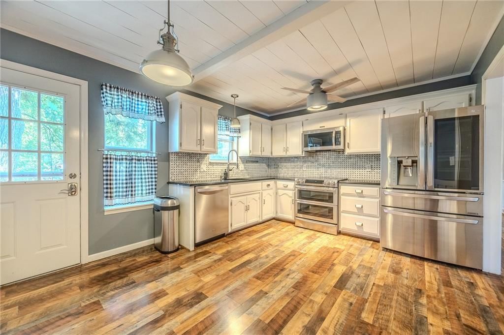 913 Walnut Street — photo 8