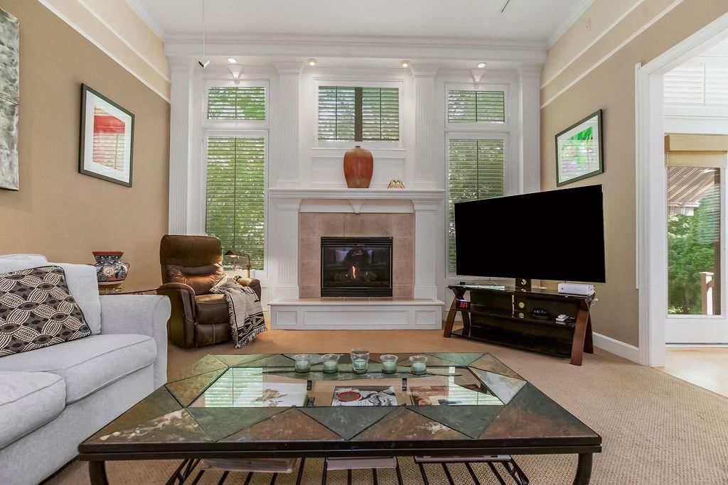 9915 Vista Drive — photo 2