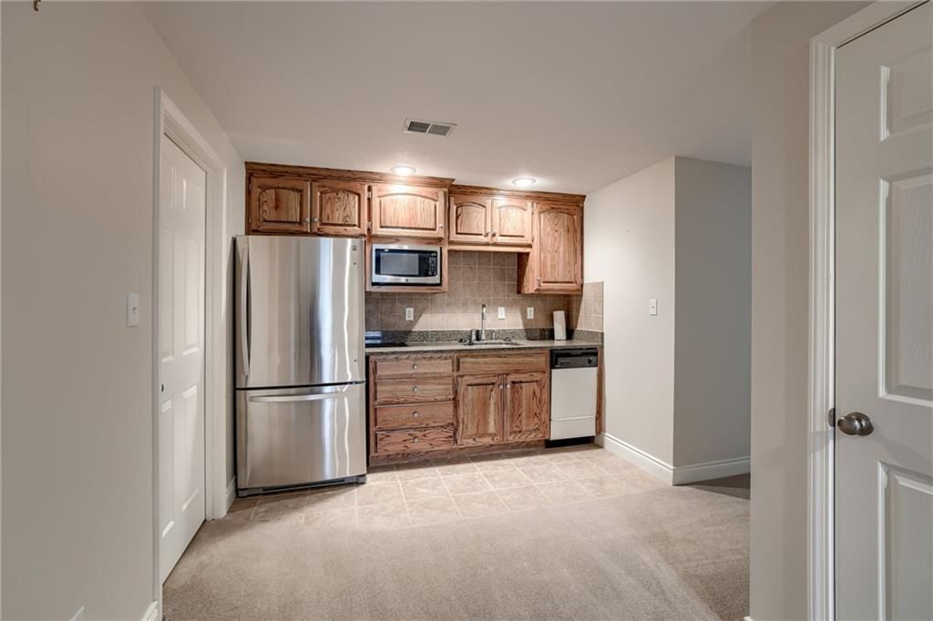 1714 SW 24th Street — photo 38
