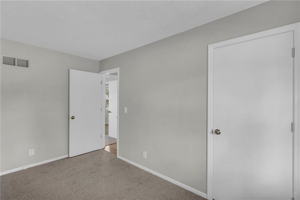 12804 S Sycamore Street — photo 22