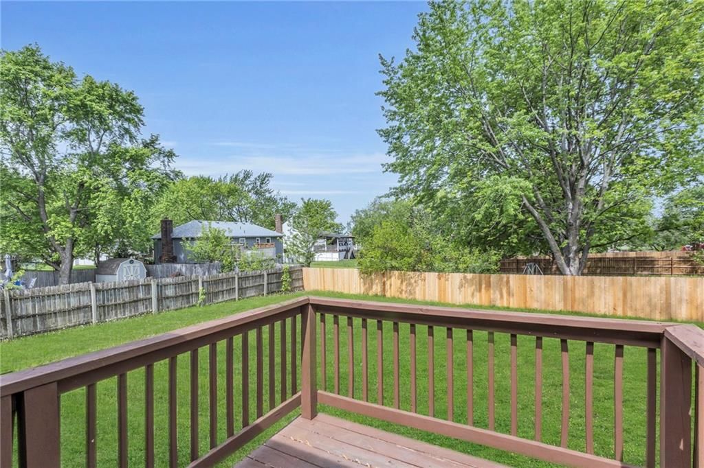 12804 S Sycamore Street — photo 27