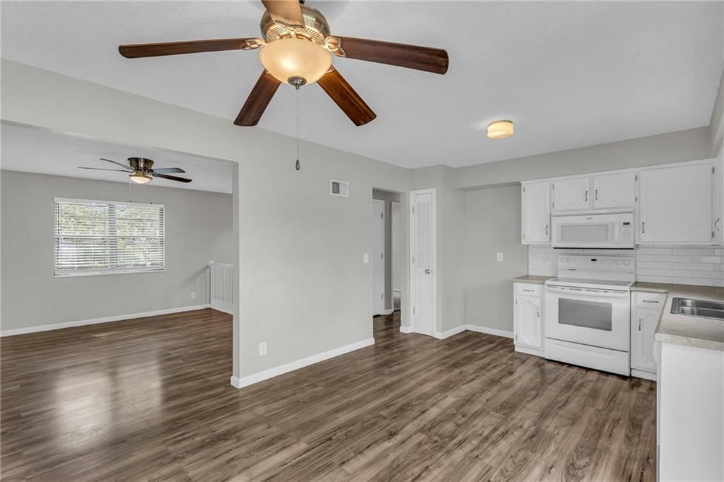 12804 S Sycamore Street — photo 10