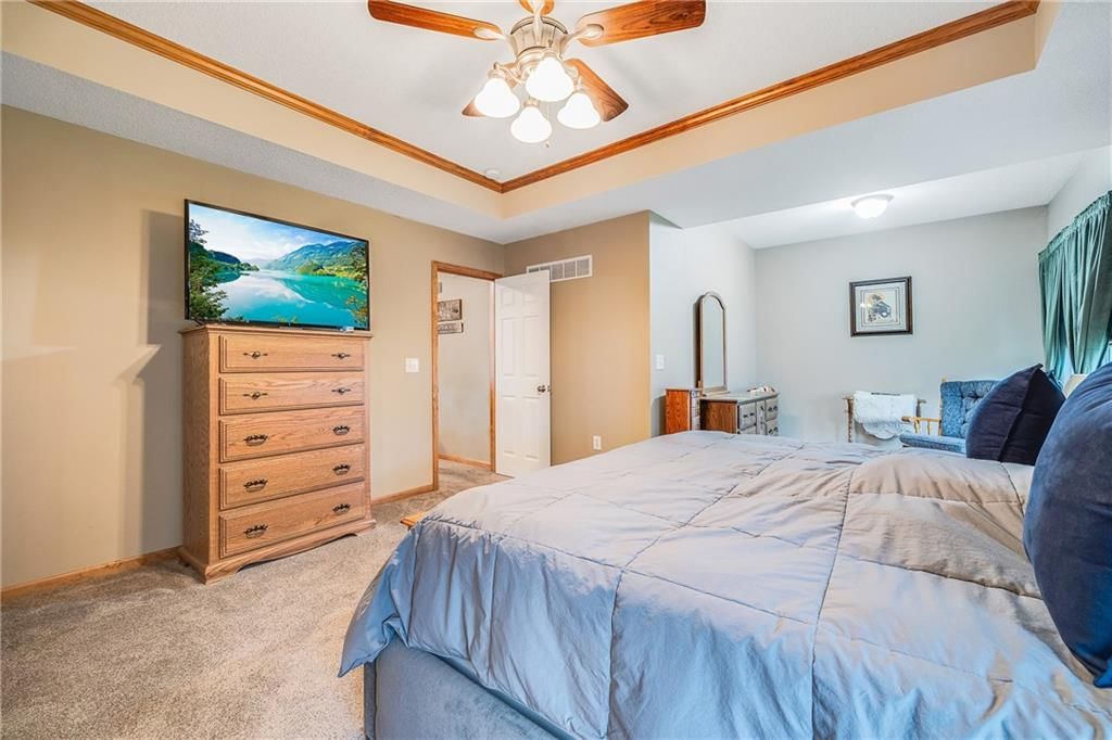 2211 Valley View Drive — photo 15