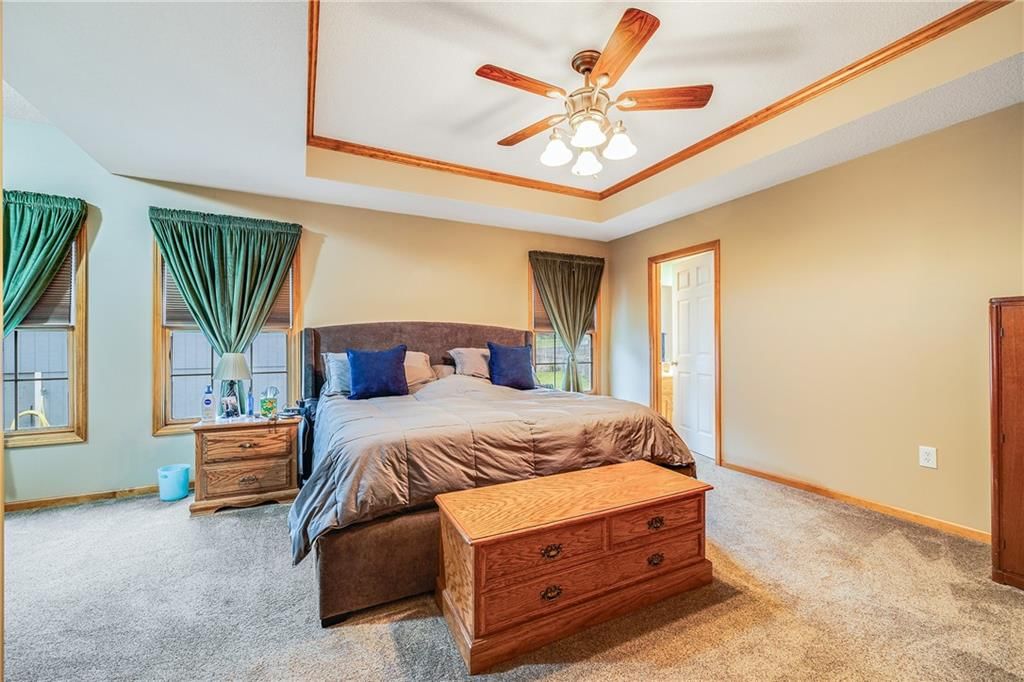 2211 Valley View Drive — photo 17