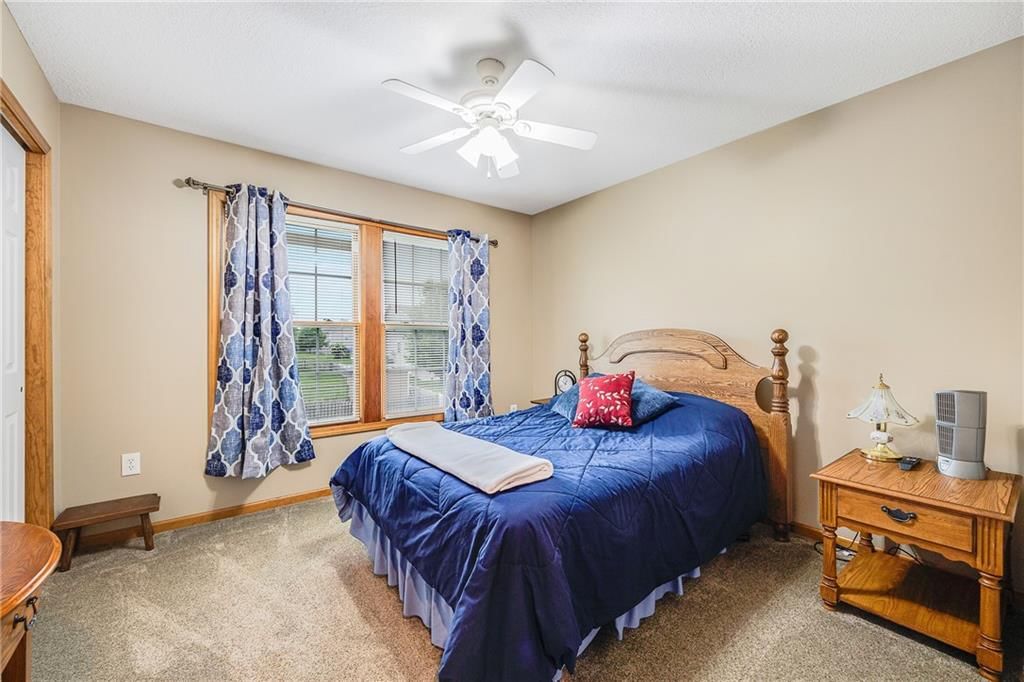 2211 Valley View Drive — photo 25