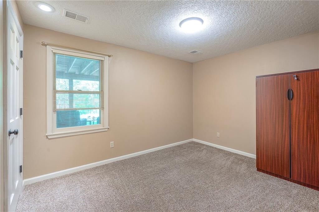 11416 W 109th Street — photo 23