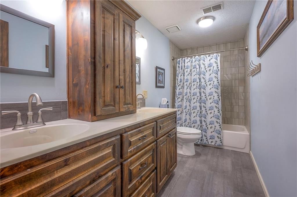 11416 W 109th Street — photo 24