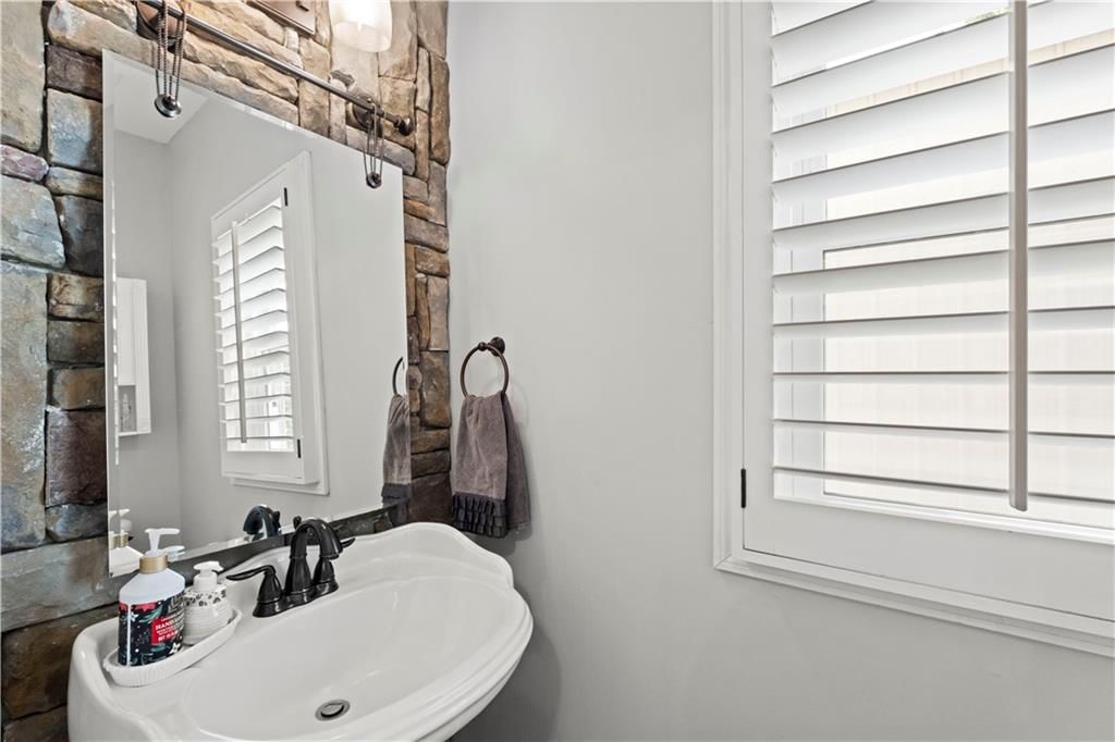 906 Allendale Lake Road — photo 16