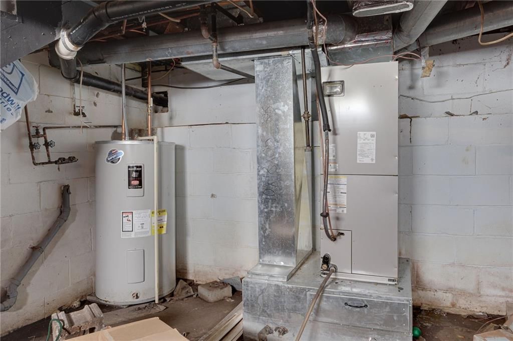 906 W Pearl Street — photo 14