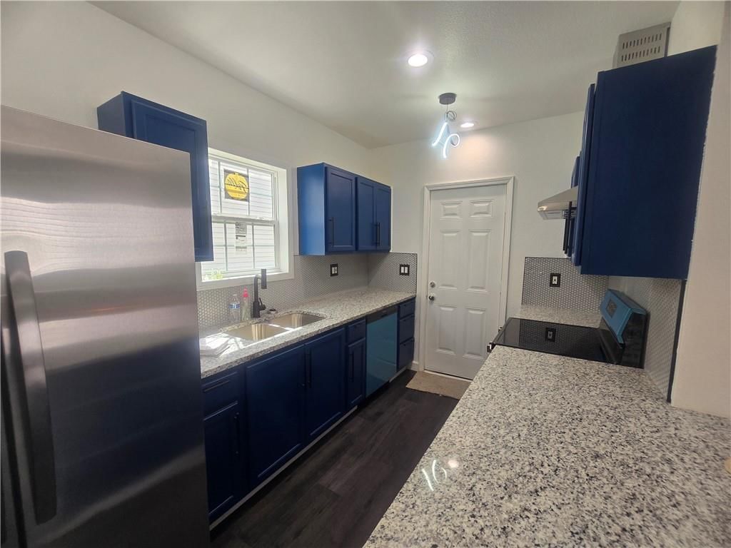 3505 E 25th Street — photo 12