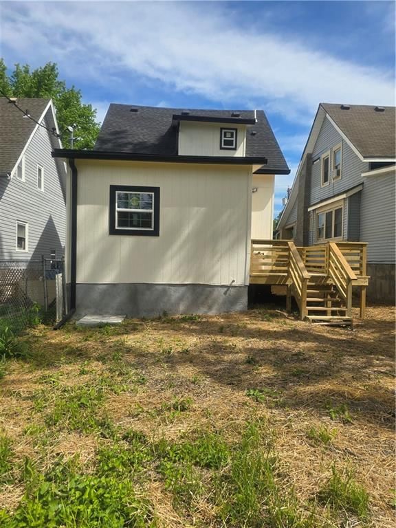 3505 E 25th Street — photo 5