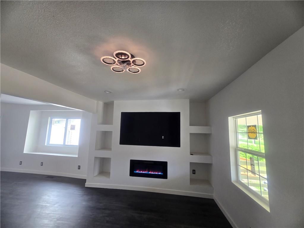 3505 E 25th Street — photo 7
