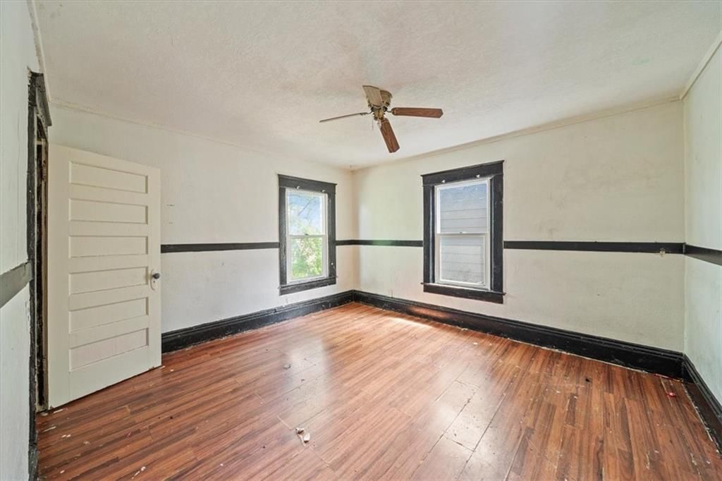 329 Askew Avenue — photo 11