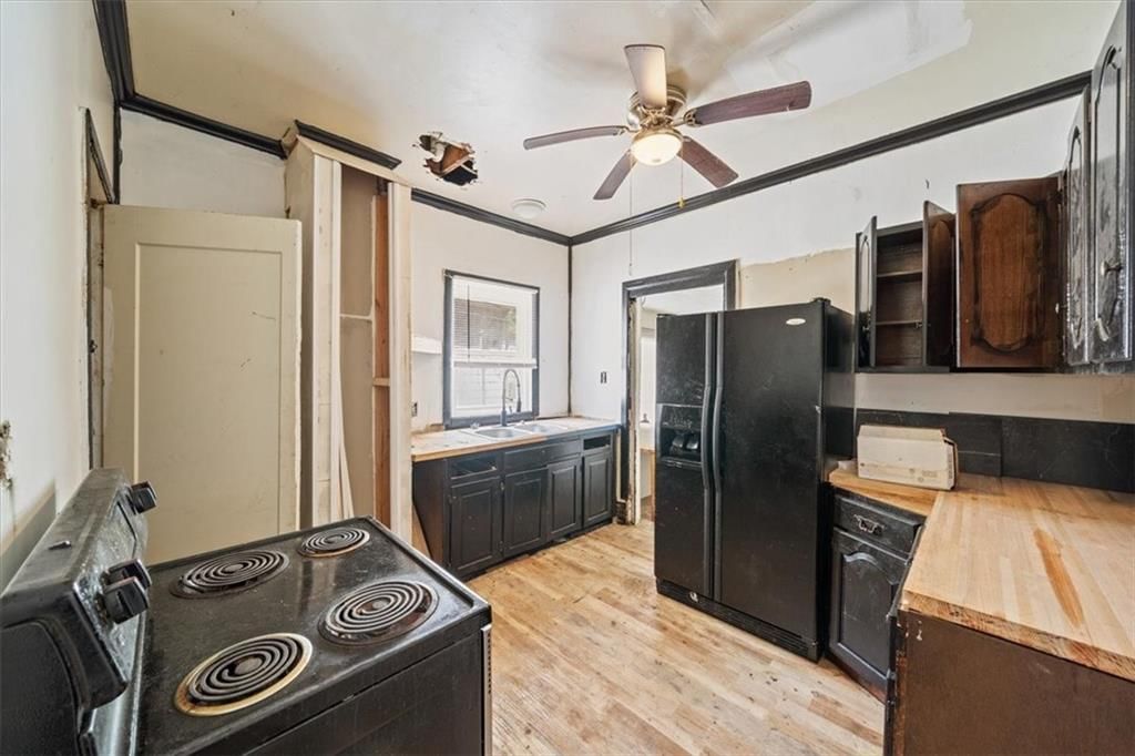 329 Askew Avenue — photo 5