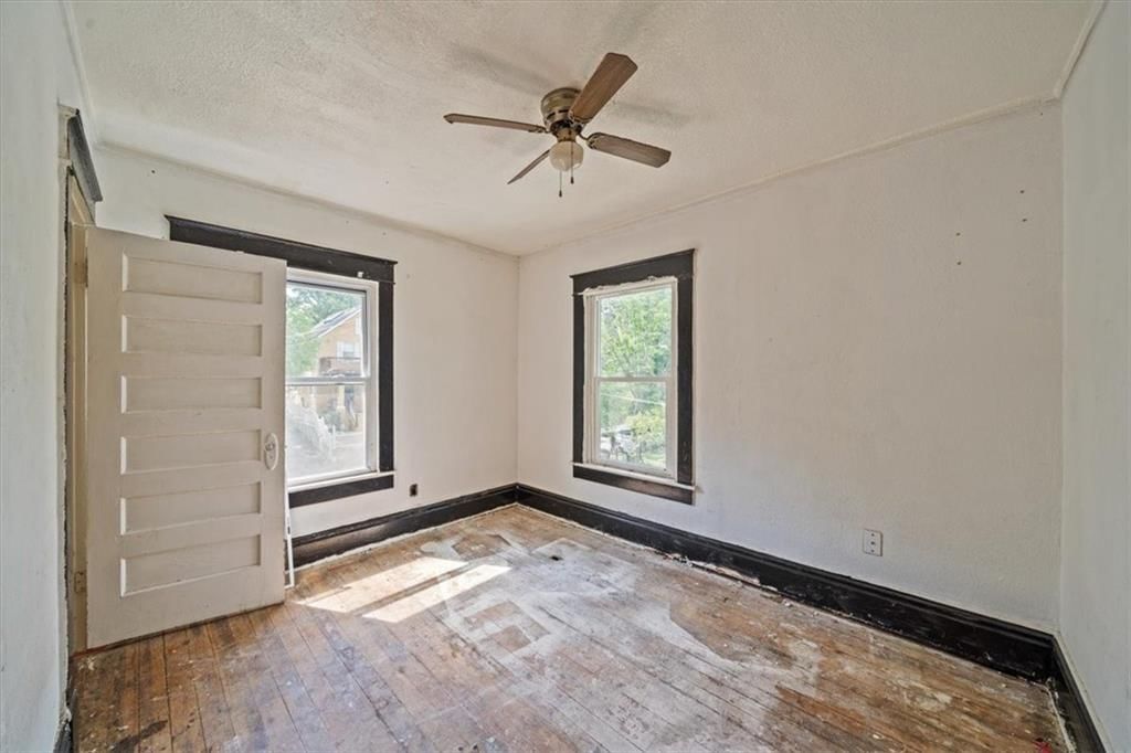 329 Askew Avenue — photo 10