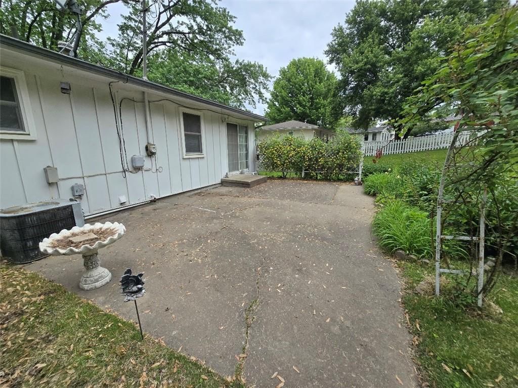 2218 Millwood Drive — photo 38