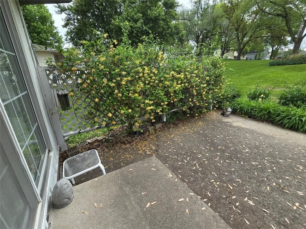 2218 Millwood Drive — photo 39