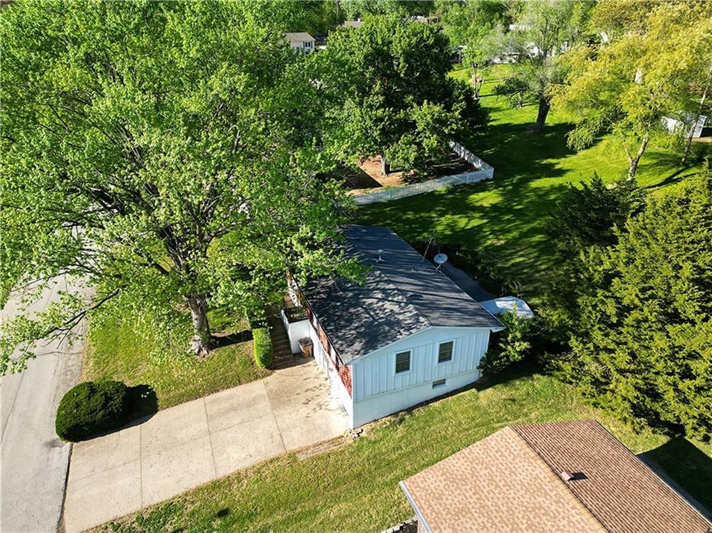 2218 Millwood Drive — photo 58