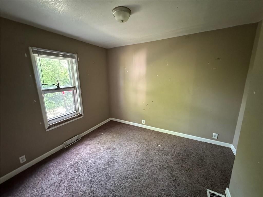 2544 S Overton Avenue — photo 13