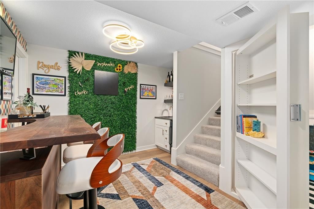 18873 W 168th Terrace — photo 39